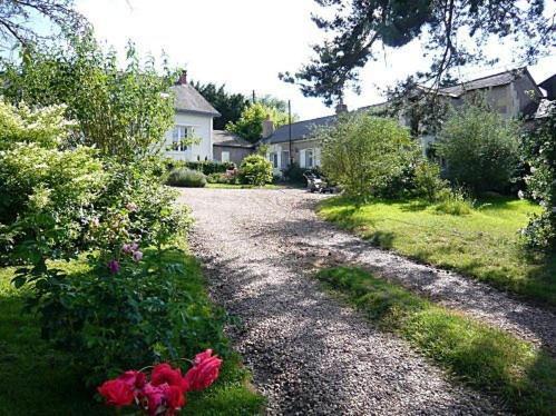 Gite Les Jardins De Terrefort 쏘뮤흐 외부 사진